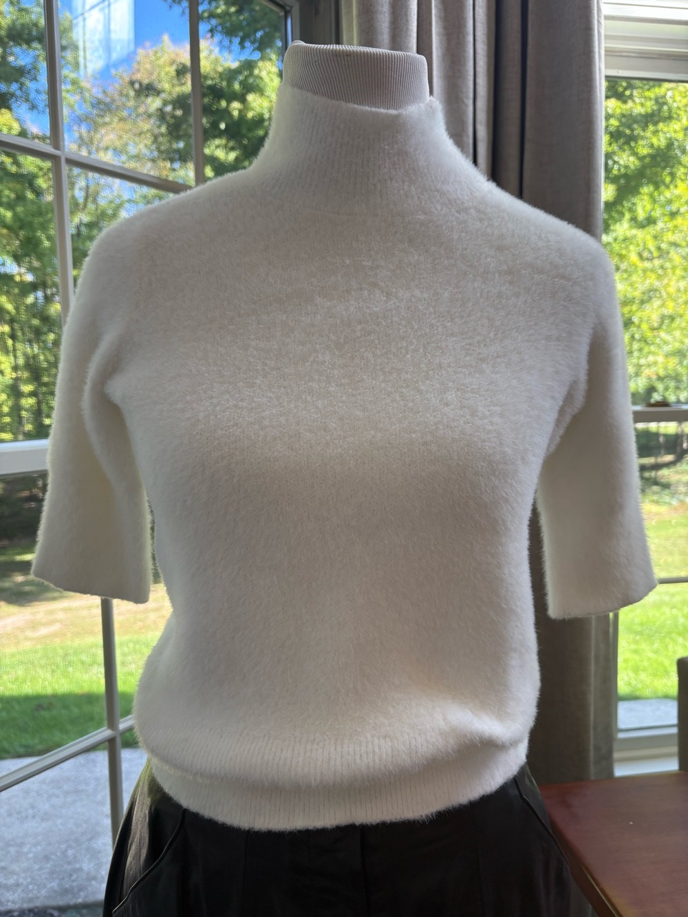 Bailey 44 mock neck sweater. Size XS creamy white textured sweater